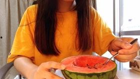 吃瓜留学博主,吃瓜博主带你领略留学生活百态