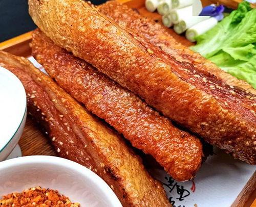 瓜家人吃脆皮烤肉